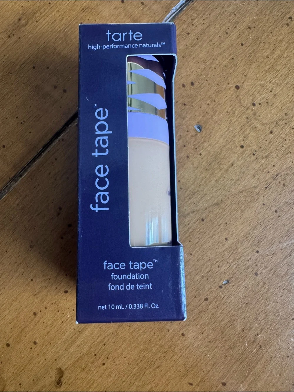 tarte Face Tape Compact - Medium-Tan Sand (Navy & Beige)